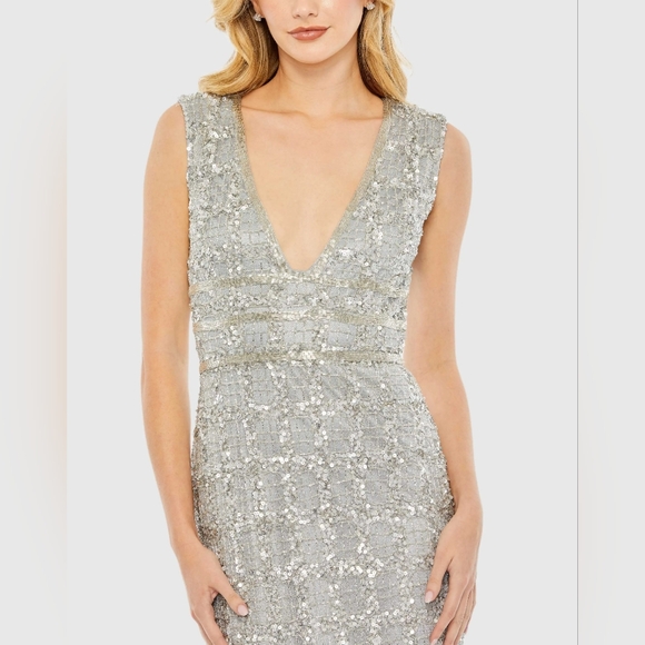 NWT Sz 14 Mac Duggal 57701 Platinum Silver Beaded Midi Sleeveless Sheath Dress - Picture 2 of 5